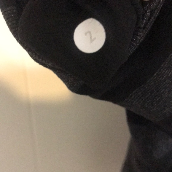 Lululemon Tank - Picture 4 of 4